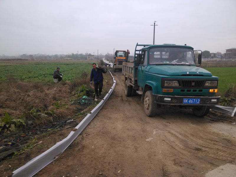 我公司榮獲湖北省建筑業(yè)協(xié)會頒發(fā)的“抗擊新冠疫情表現(xiàn)突出的先進集體”